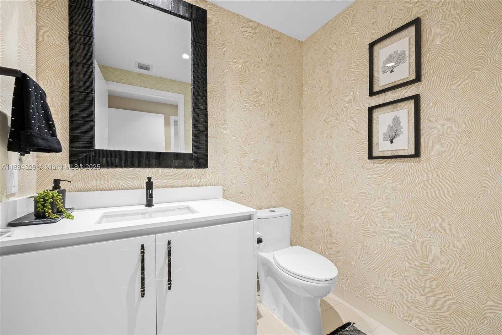 Small Image of 1116 NORTH OCEAN BLVD #1805, Pompano Beach Number 26