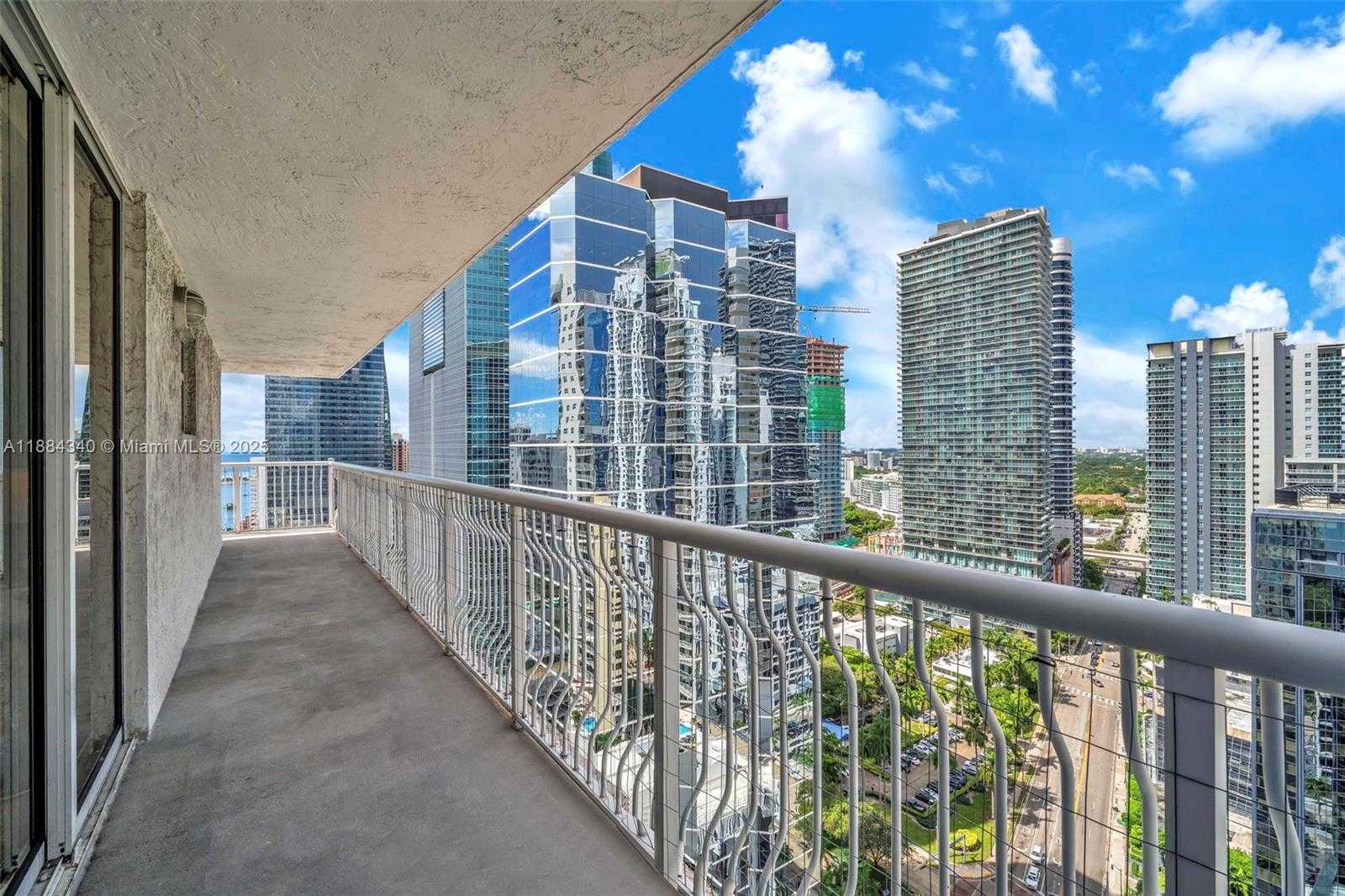 Small Image of 1200 BRICKELL BAY DR #3123, Miami Number 17