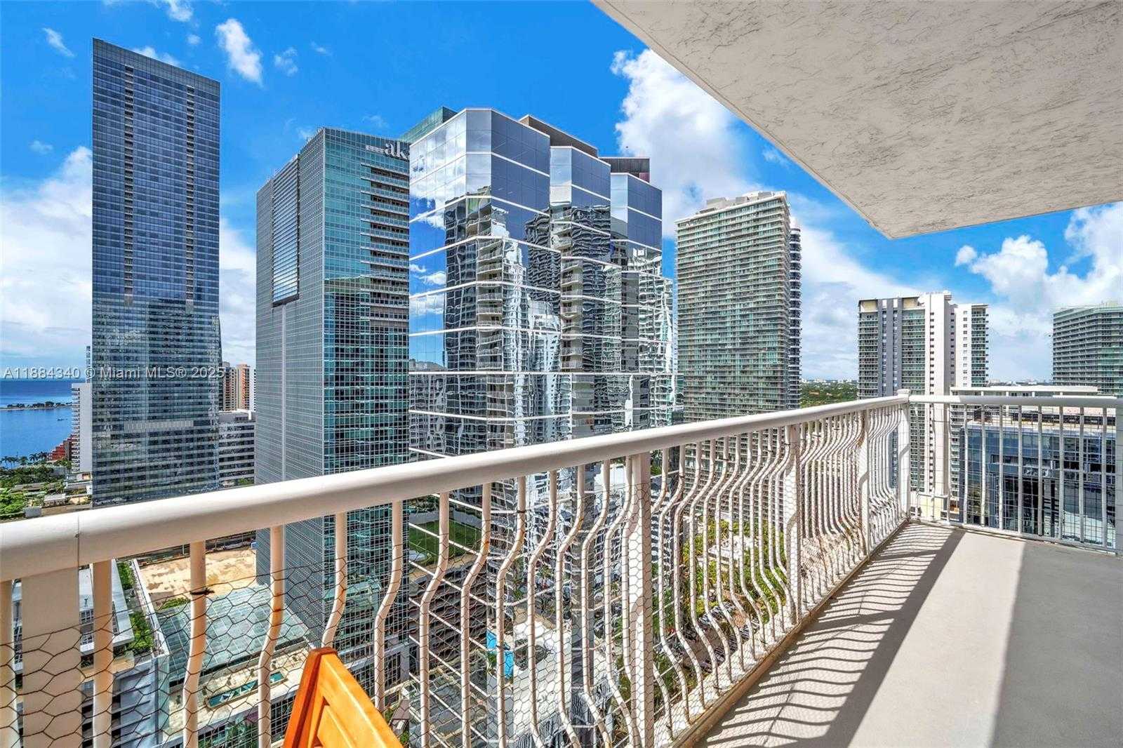 Small Image of 1200 BRICKELL BAY DR #3123, Miami Number 23