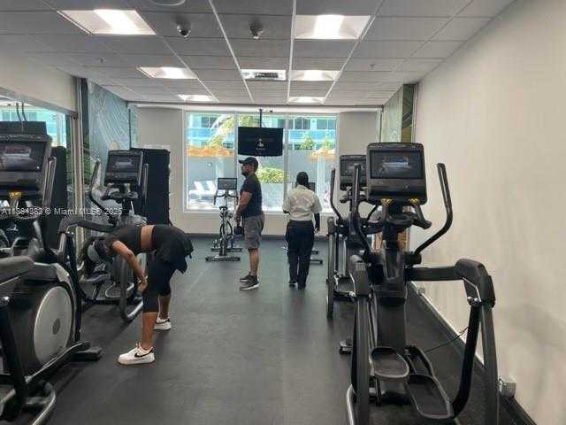 Small Image of 1750 NORTH BAYSHORE DR #2201, Miami Number 20