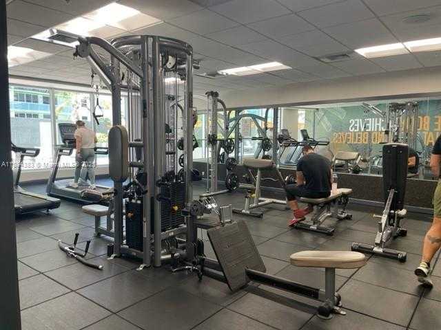 Small Image of 1750 NORTH BAYSHORE DR #2201, Miami Number 21
