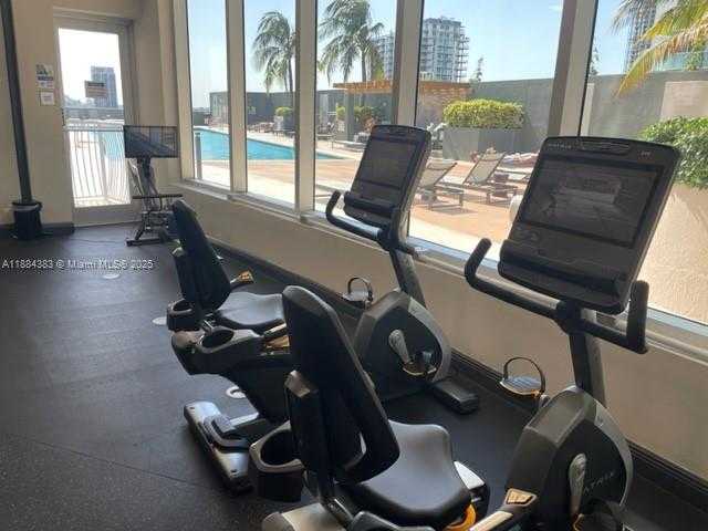 Small Image of 1750 NORTH BAYSHORE DR #2201, Miami Number 23