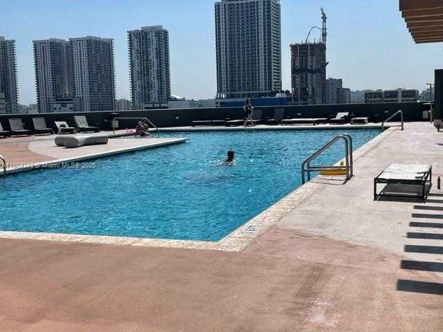 Small Image of 1750 NORTH BAYSHORE DR #2201, Miami Number 28