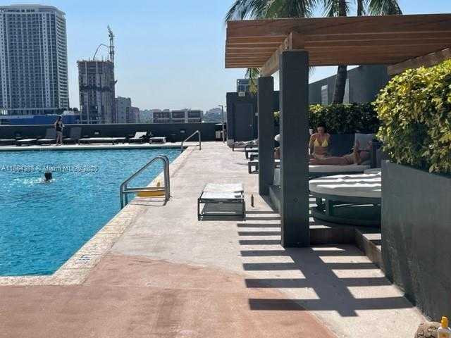 Small Image of 1750 NORTH BAYSHORE DR #2201, Miami Number 29