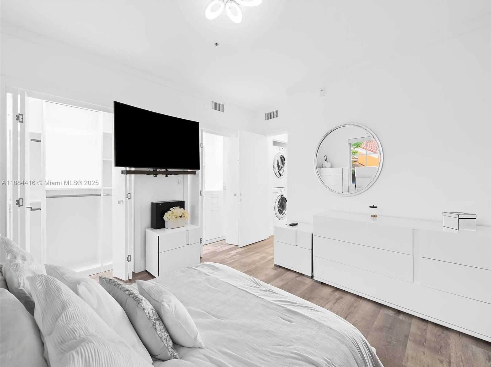 Small Image of 2360 EAST PRESERVE WAY #307, Miramar Number 16