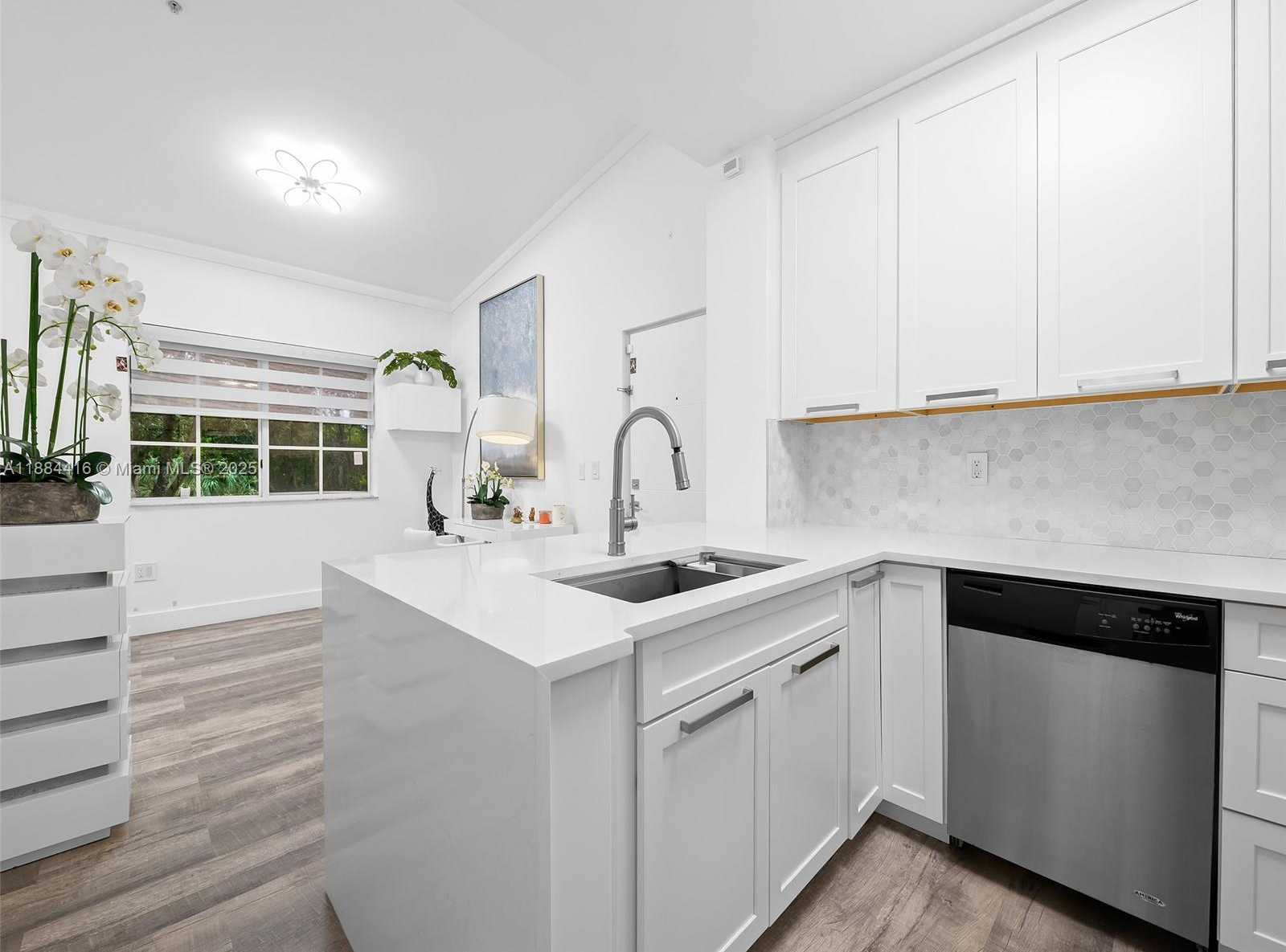 Small Image of 2360 EAST PRESERVE WAY #307, Miramar Number 7