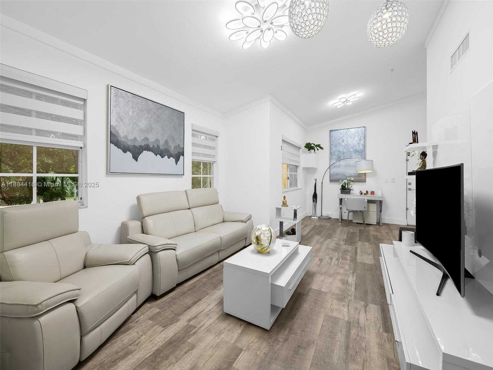 Small Image of 2360 EAST PRESERVE WAY #307, Miramar Number 9