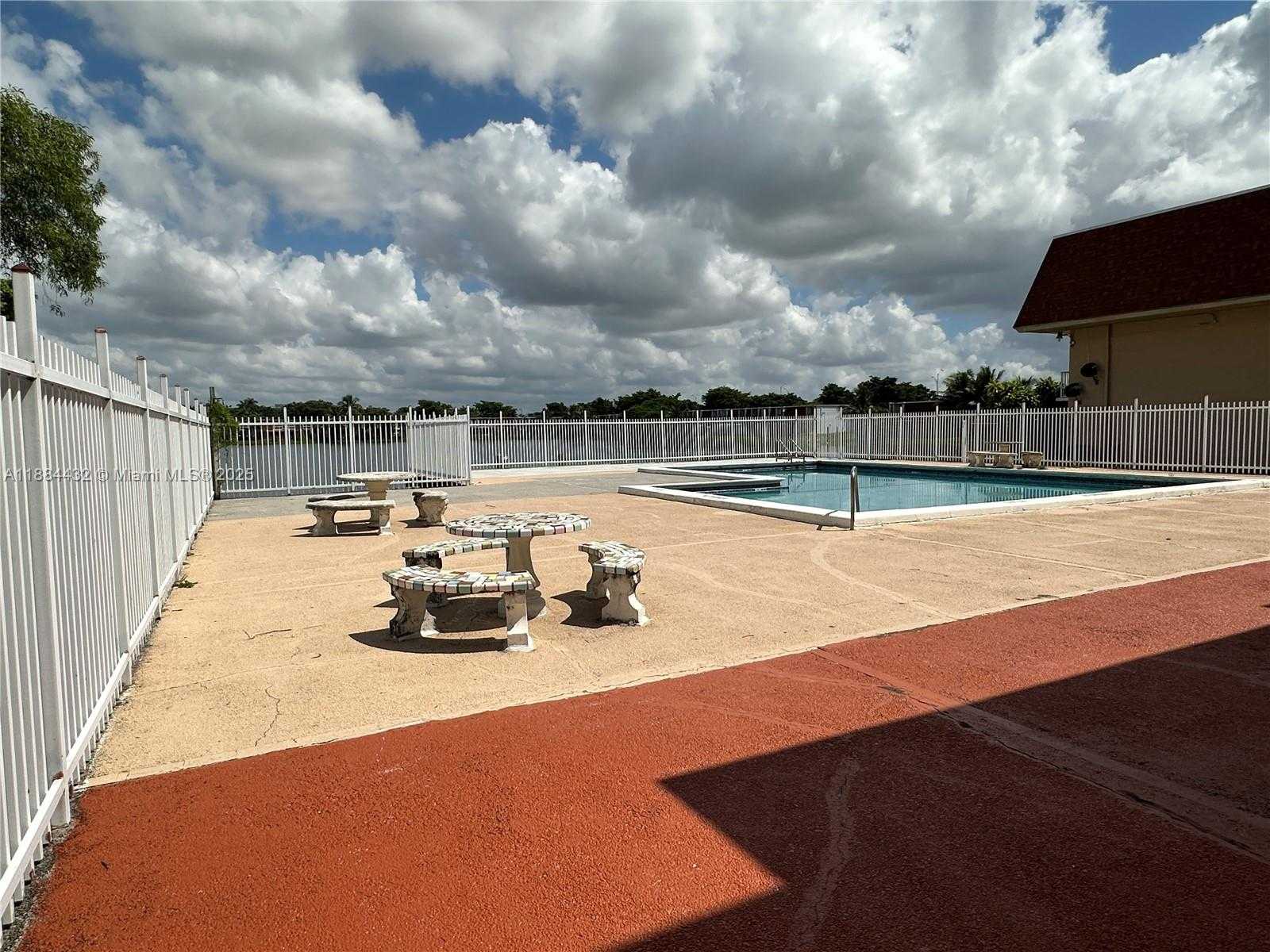 Small Image of 250 NORTH WEST 107TH AVE #202, Miami Number 11