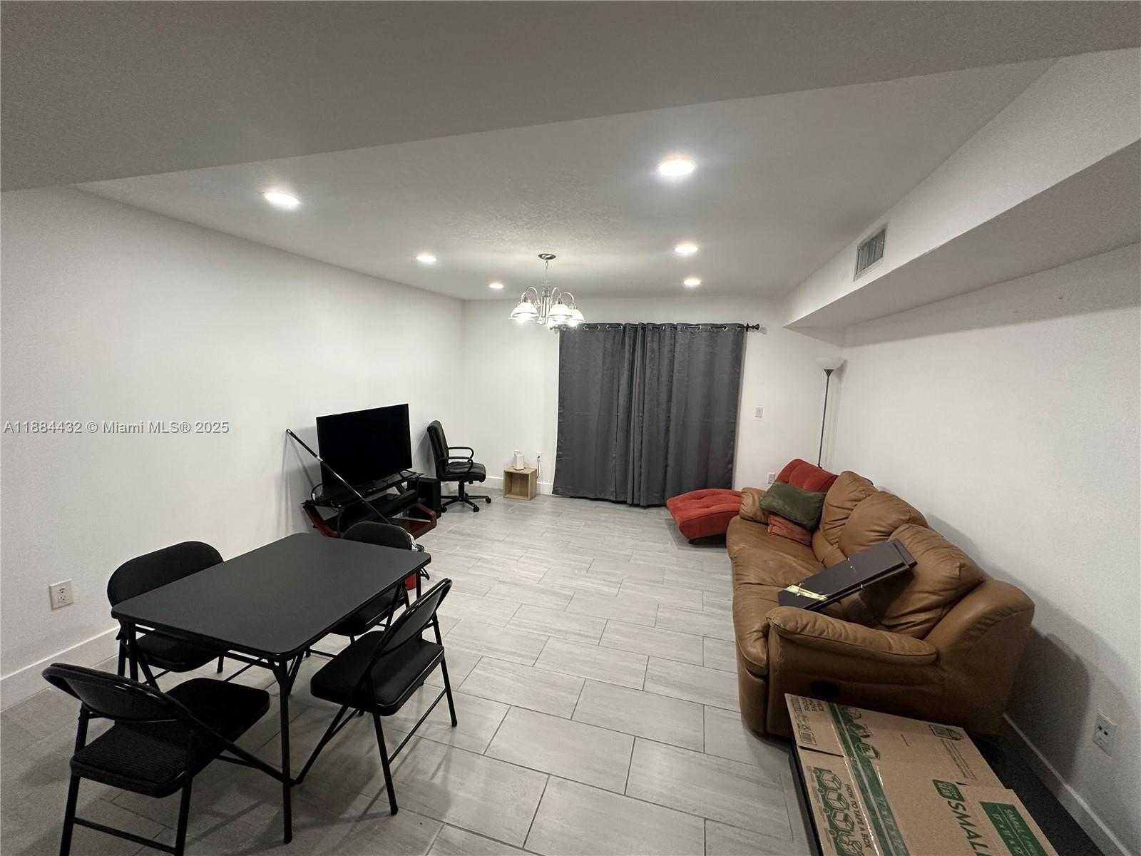 Small Image of 250 NORTH WEST 107TH AVE #202, Miami Number 2