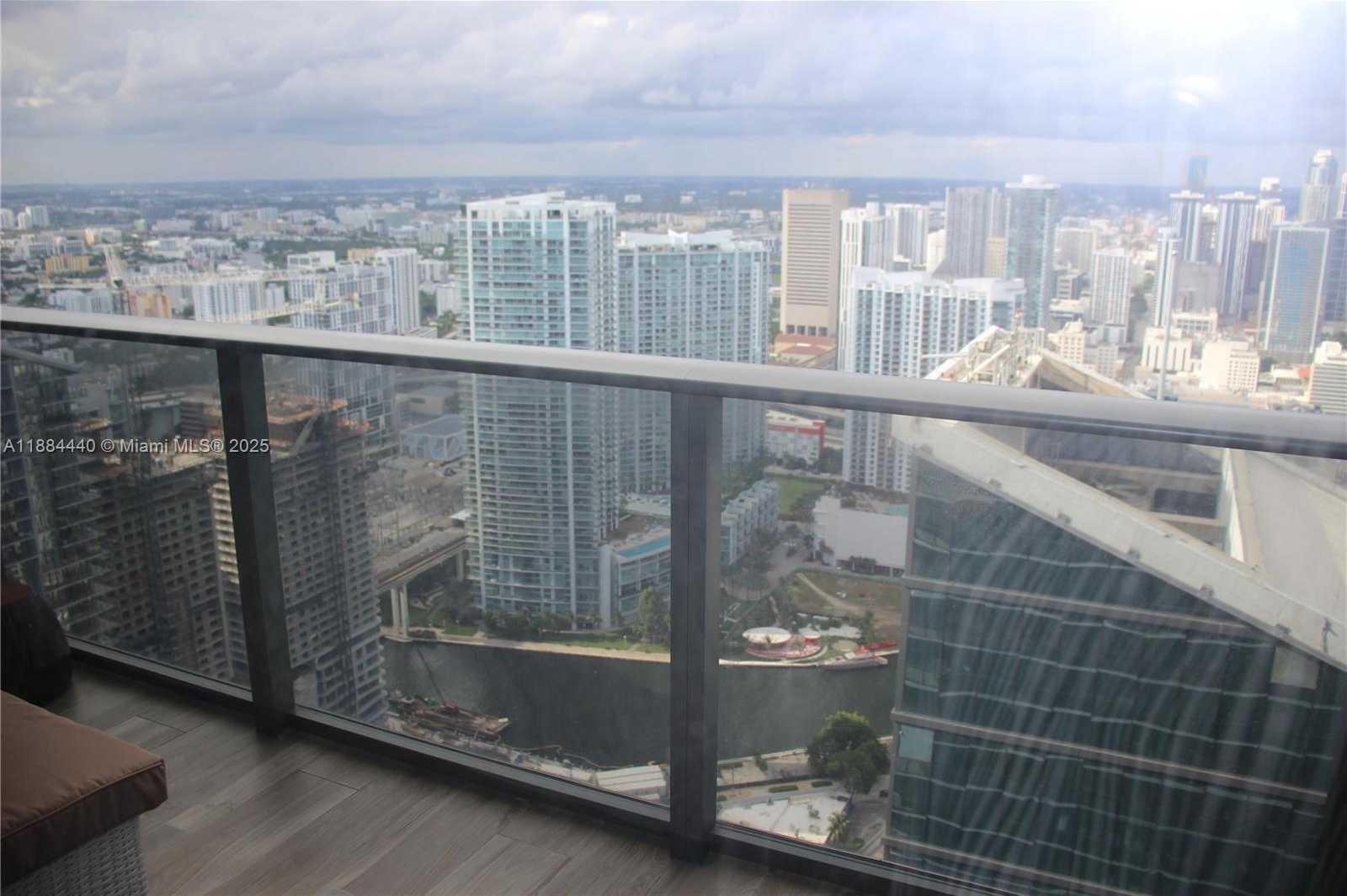 Small Image of 801 SOUTH MIAMI AVE #5508, Miami Number 10