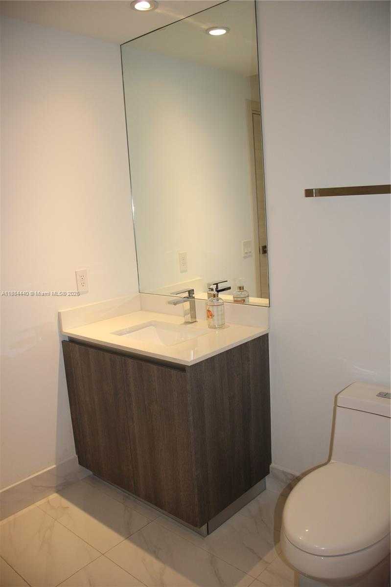 Small Image of 801 SOUTH MIAMI AVE #5508, Miami Number 29