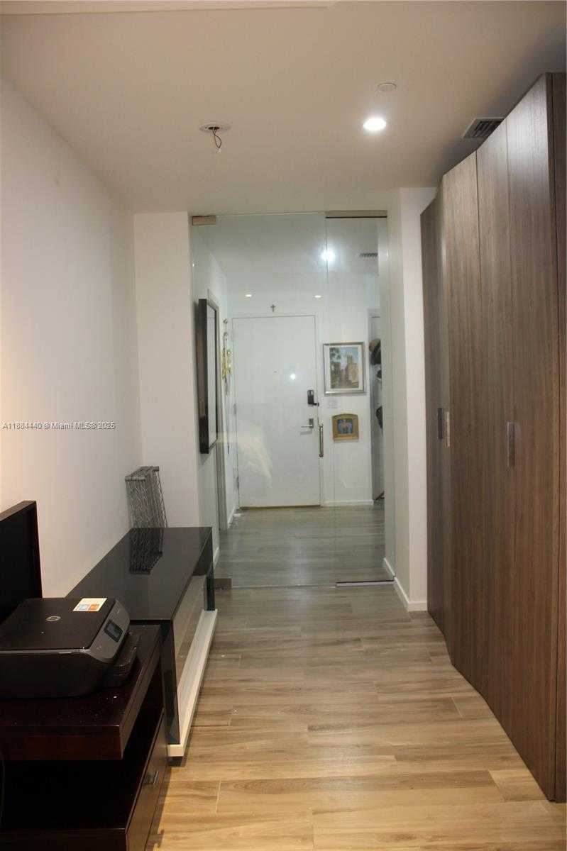 Small Image of 801 SOUTH MIAMI AVE #5508, Miami Number 33