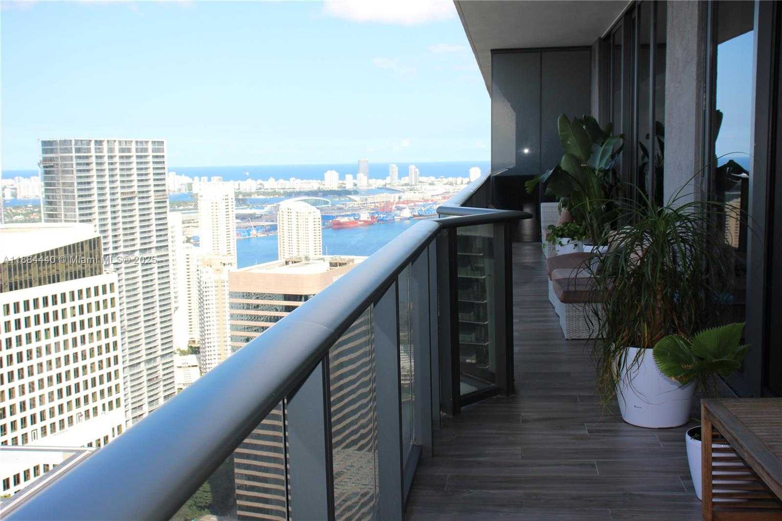 Small Image of 801 SOUTH MIAMI AVE #5508, Miami Number 4