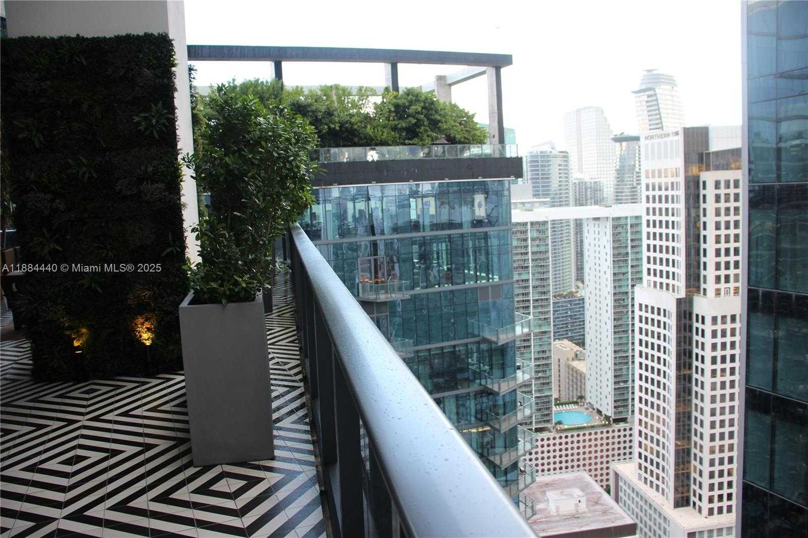 Small Image of 801 SOUTH MIAMI AVE #5508, Miami Number 40