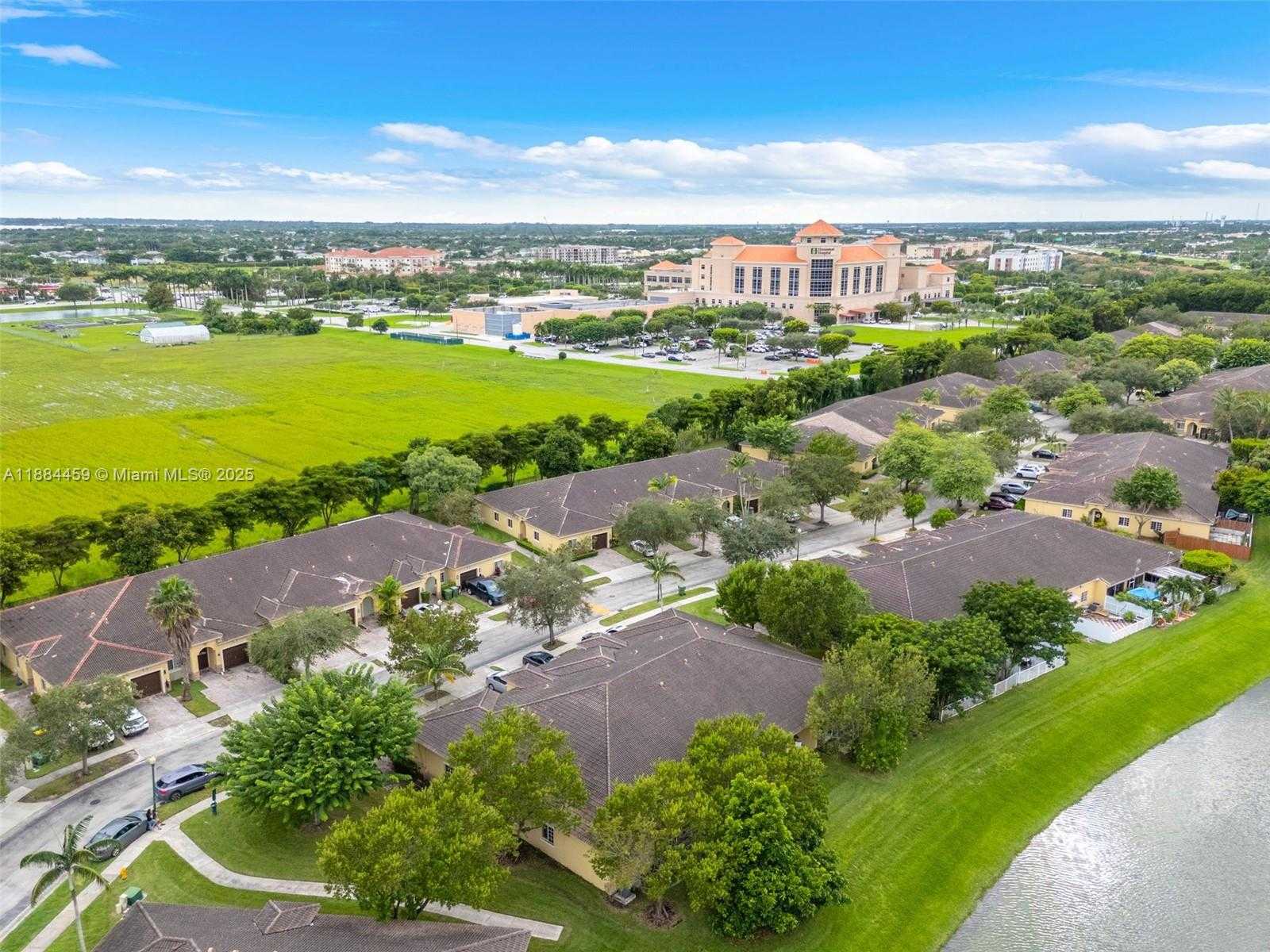 Small Image of 3327 NORTH EAST 11TH DR, Homestead Number 12