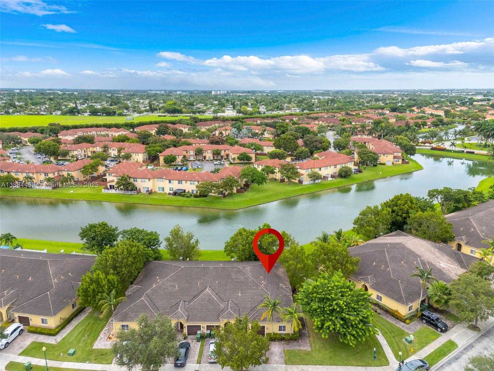 Small Image of 3327 NORTH EAST 11TH DR, Homestead Number 26