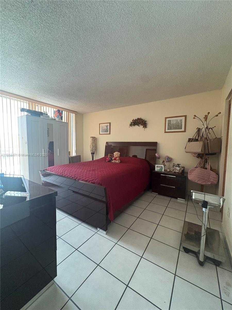 Small Image of 1800 NORTH WEST 24TH AVE #208, Miami Number 12