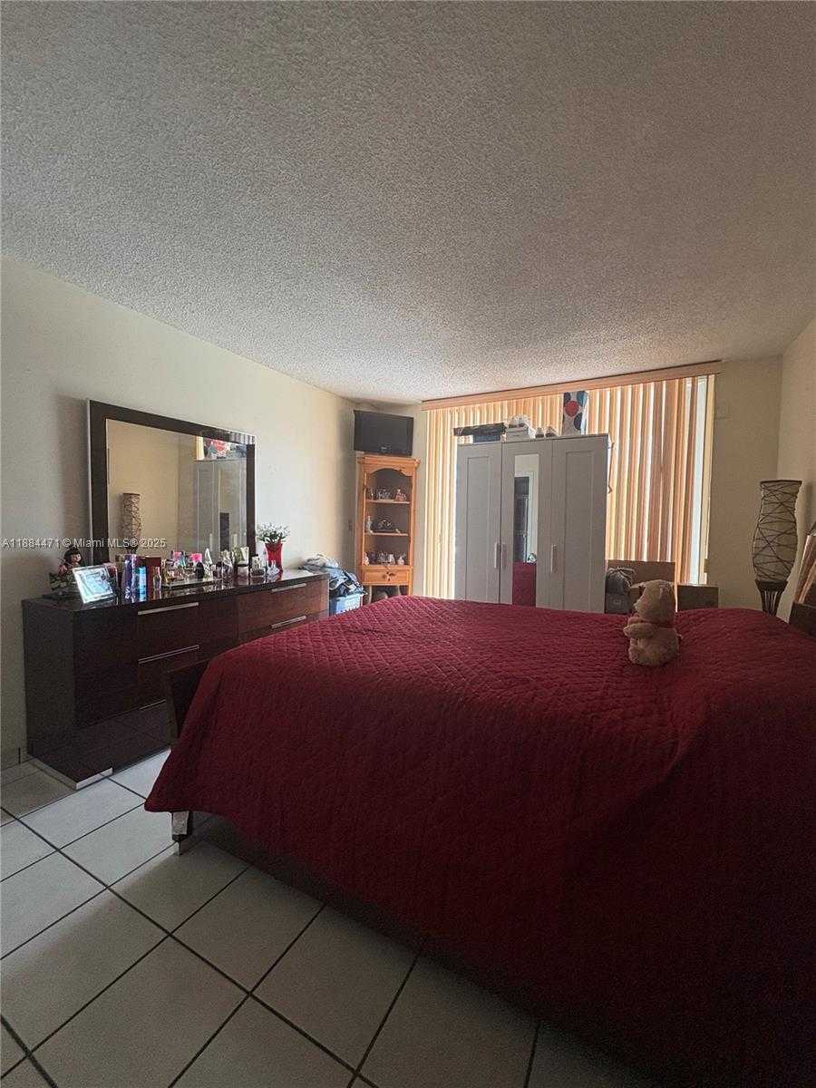 Small Image of 1800 NORTH WEST 24TH AVE #208, Miami Number 14