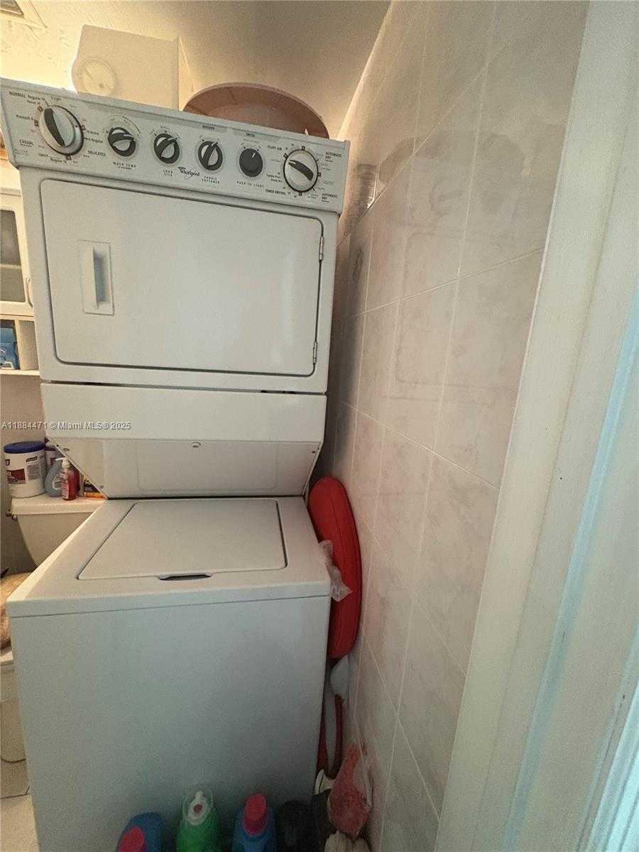 Small Image of 1800 NORTH WEST 24TH AVE #208, Miami Number 17