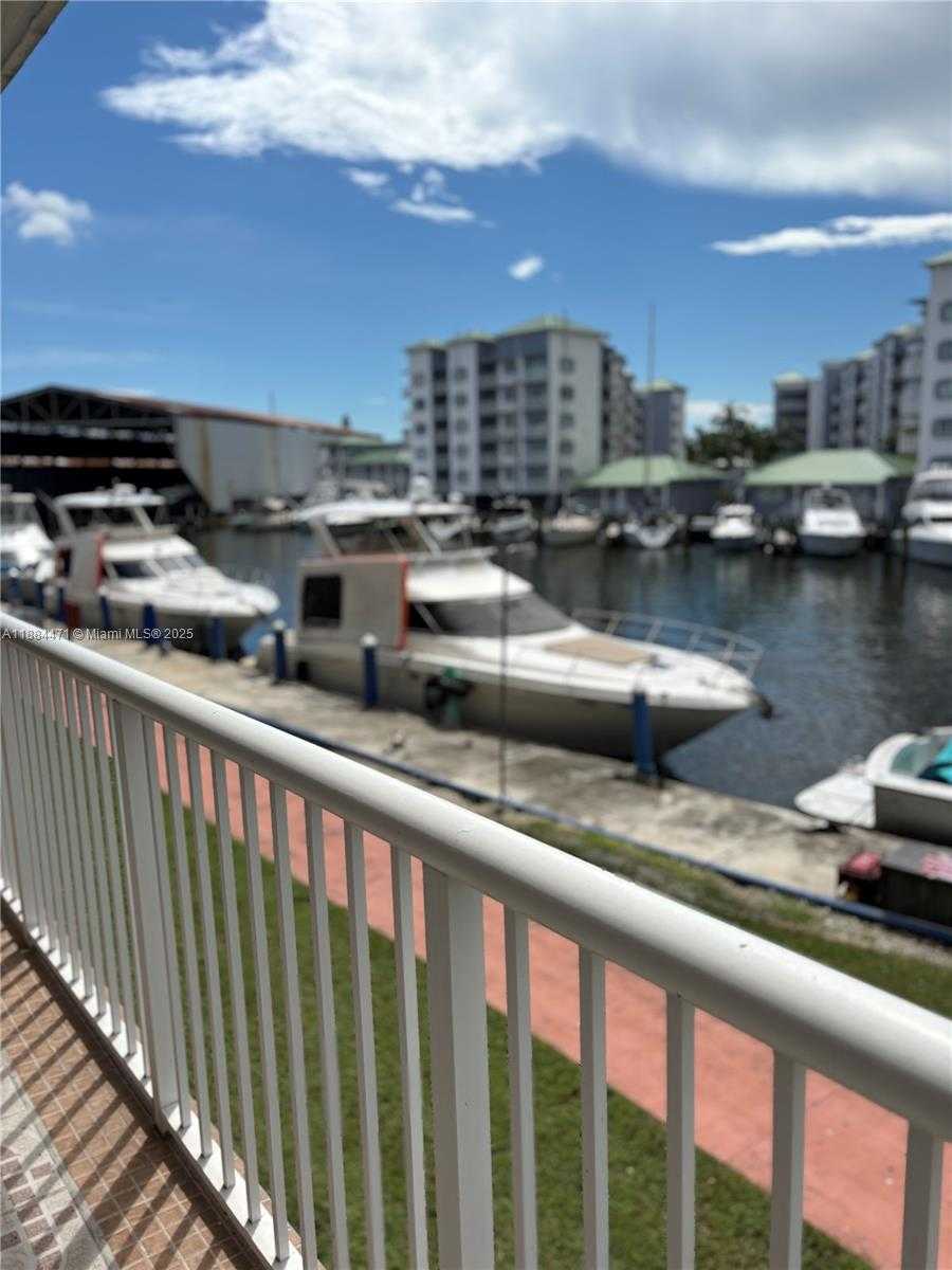 Small Image of 1800 NORTH WEST 24TH AVE #208, Miami Number 5