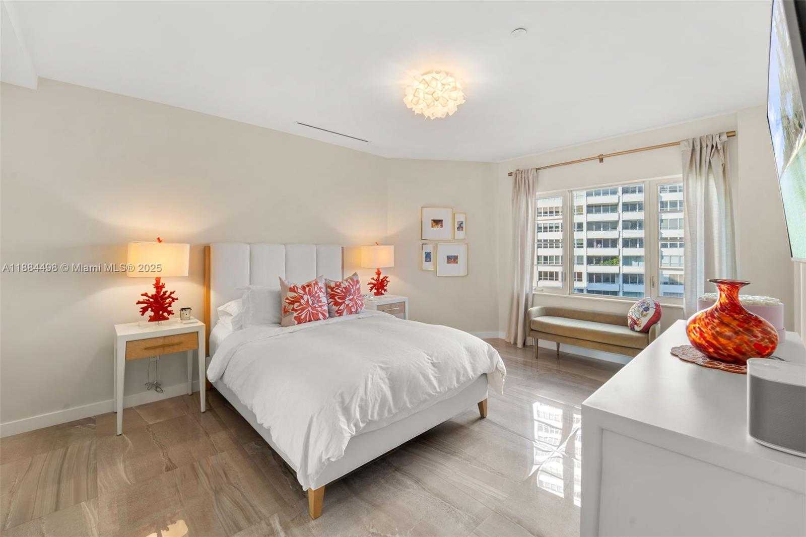 Small Image of 16 ISLAND AVE #7C, Miami Beach Number 17