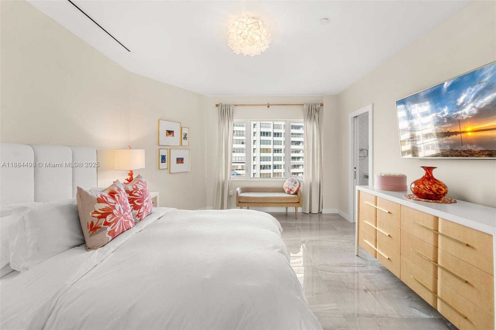 Small Image of 16 ISLAND AVE #7C, Miami Beach Number 18