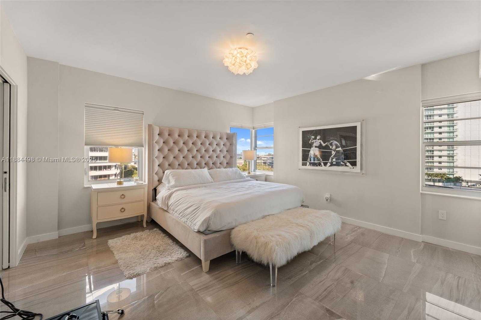 Small Image of 16 ISLAND AVE #7C, Miami Beach Number 19