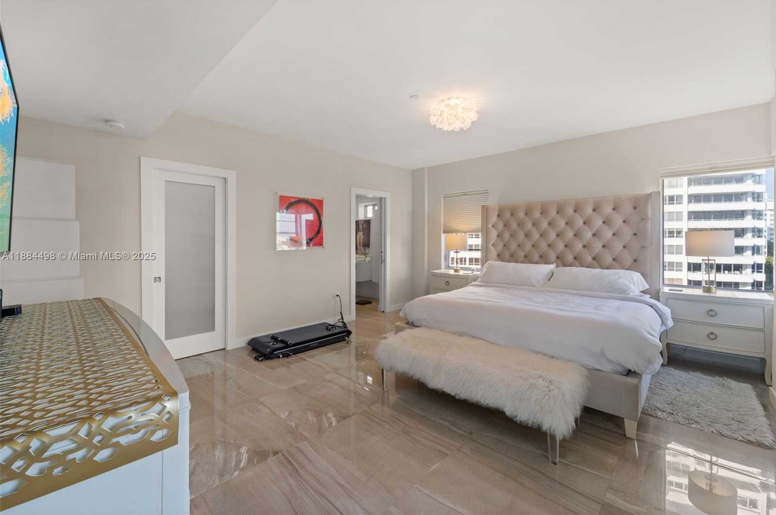 Small Image of 16 ISLAND AVE #7C, Miami Beach Number 21