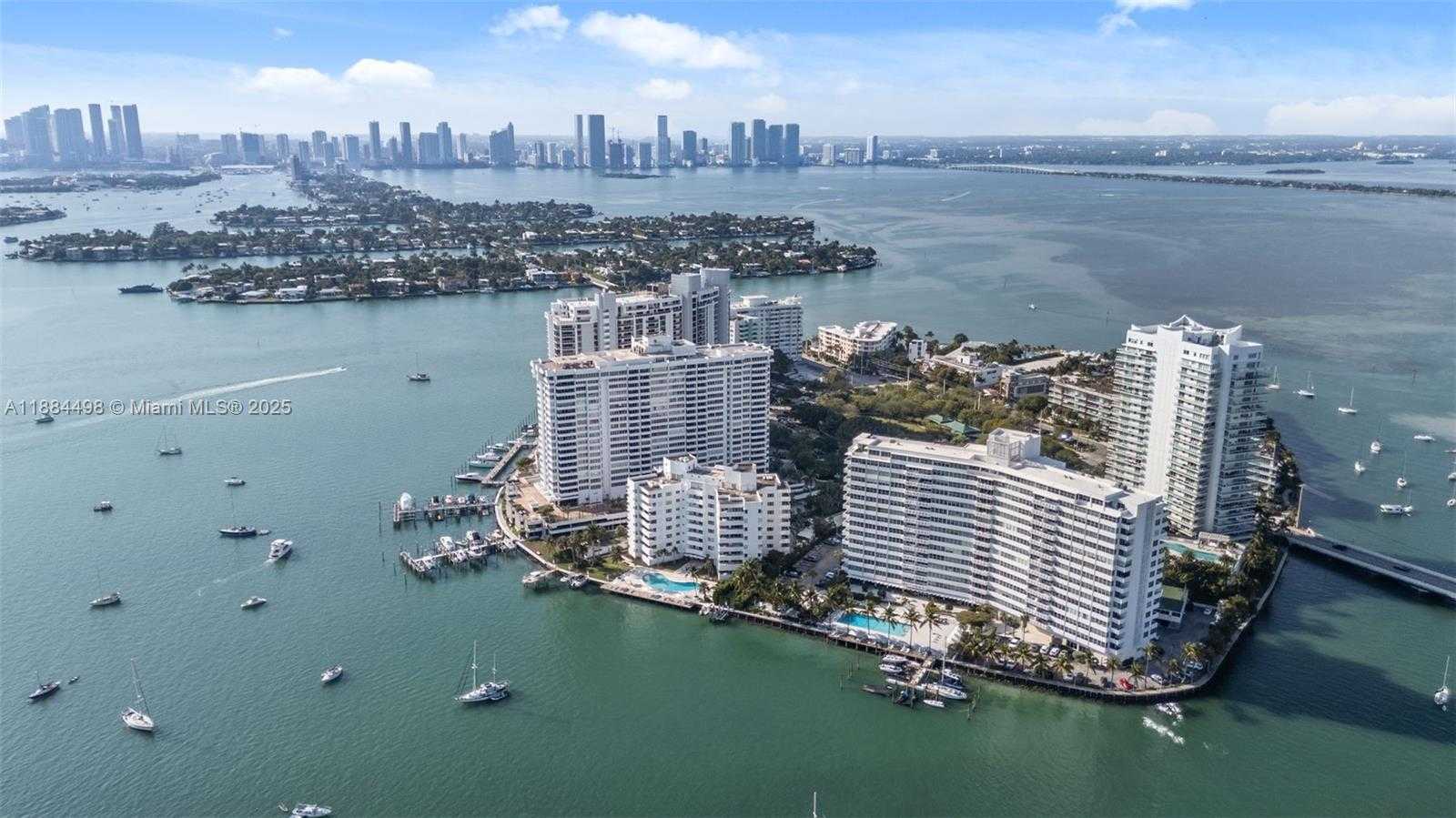 Small Image of 16 ISLAND AVE #7C, Miami Beach Number 37