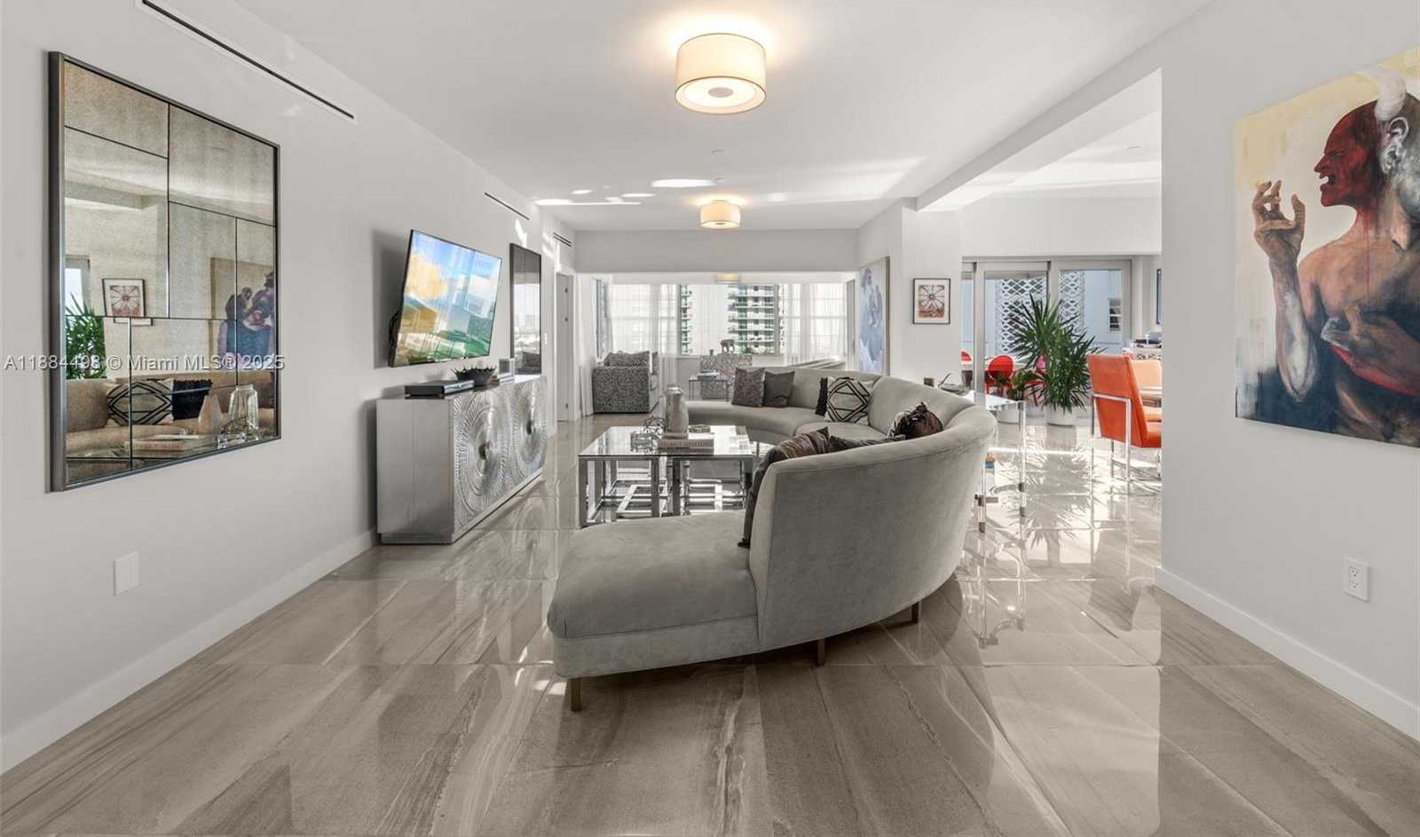 Small Image of 16 ISLAND AVE #7C, Miami Beach Number 8