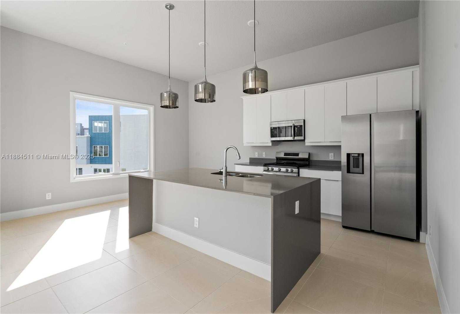 Small Image of 7770 SANDY RIDGE DR #239, Kissimmee Number 3