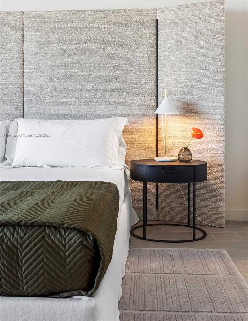Small Image of 500 ALTON RD #1006, Miami Beach Number 25