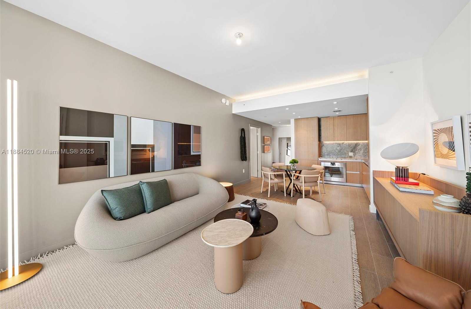 Small Image of 500 ALTON RD #1006, Miami Beach Number 3