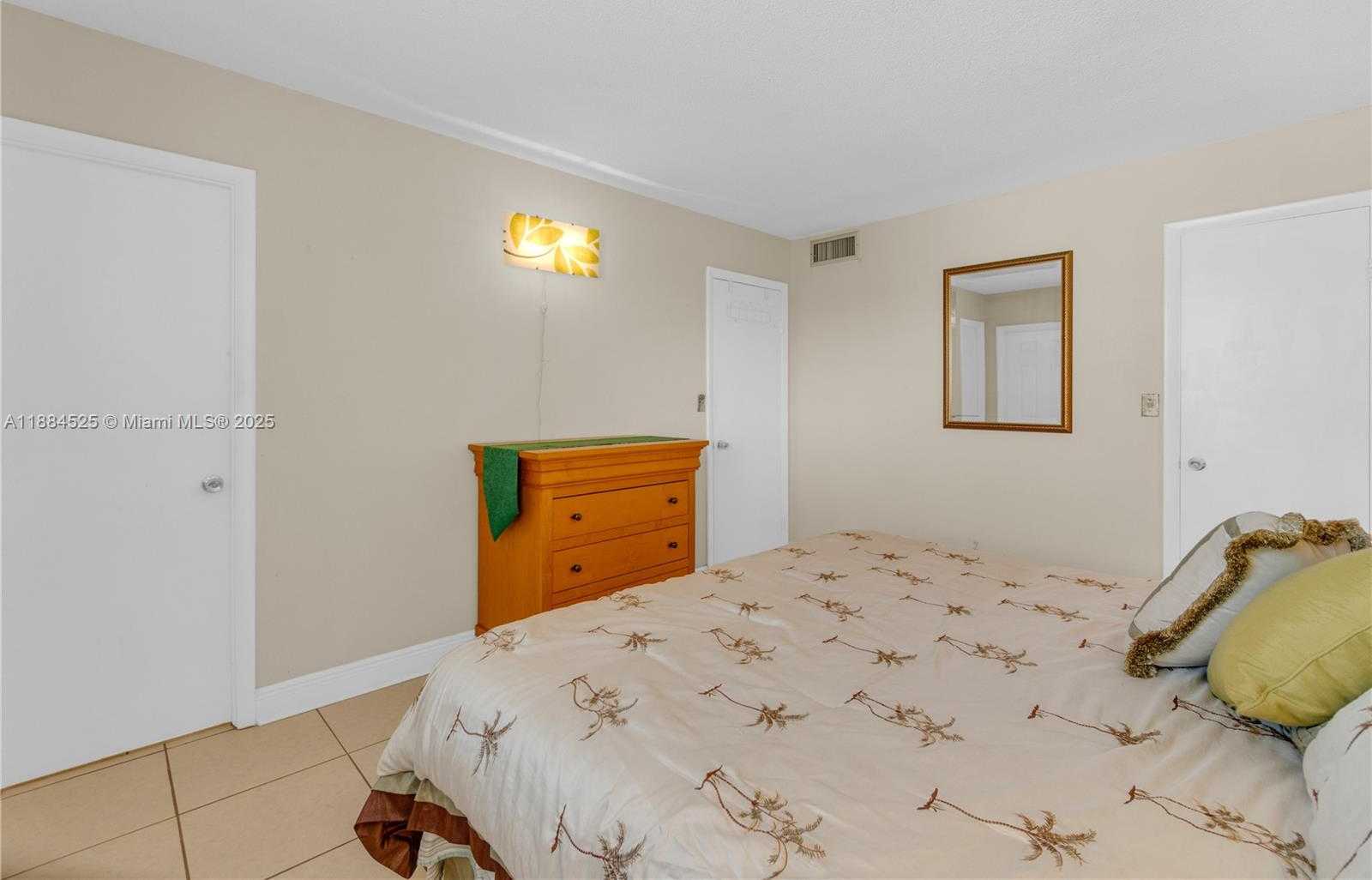 Small Image of 1750 JEFFERSON ST #502, Hollywood Number 18