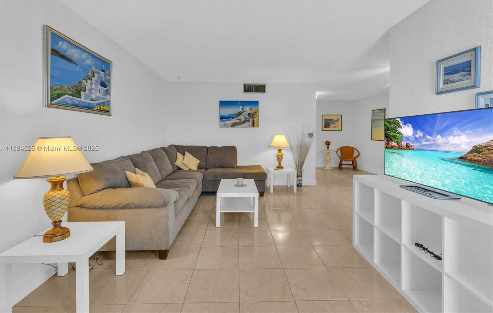 Small Image of 1750 JEFFERSON ST #502, Hollywood Number 19