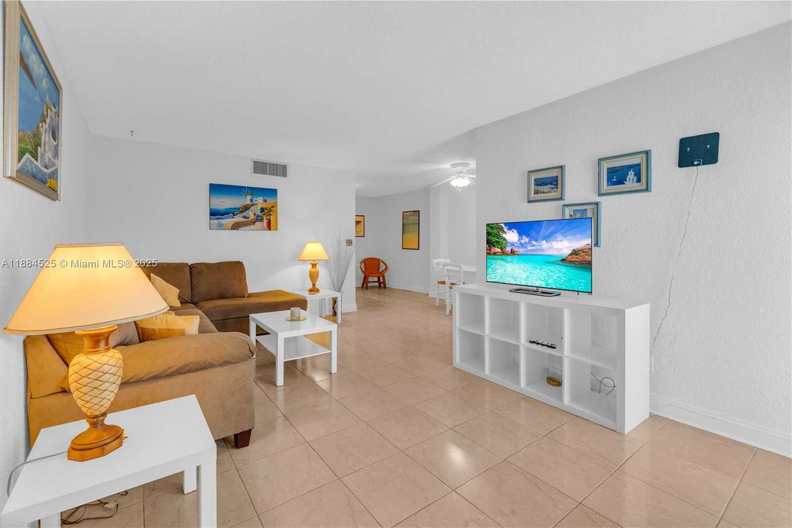 Small Image of 1750 JEFFERSON ST #502, Hollywood Number 2