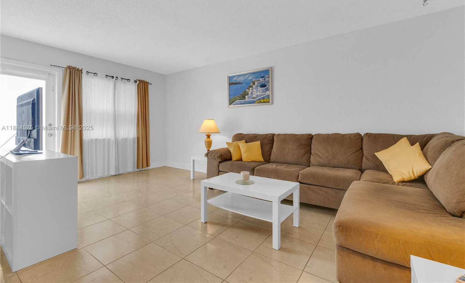 Small Image of 1750 JEFFERSON ST #502, Hollywood Number 24