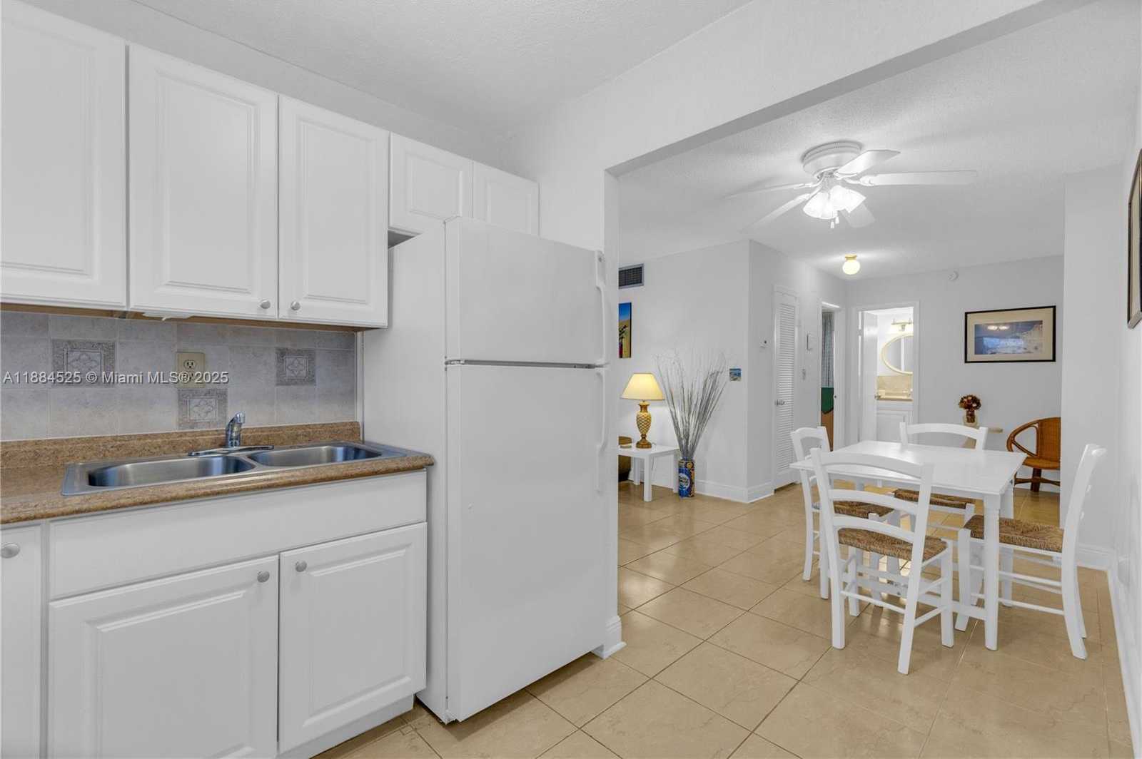 Small Image of 1750 JEFFERSON ST #502, Hollywood Number 7