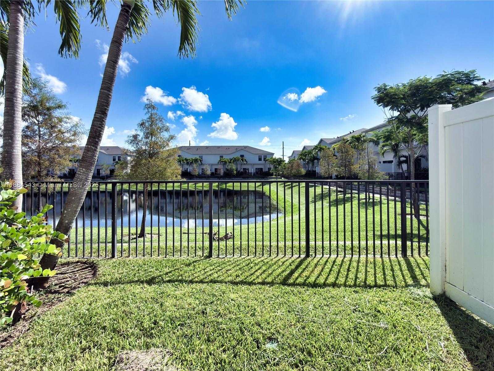 Small Image of 848 NORTH WEST 3RD WAY, Pompano Beach Number 48