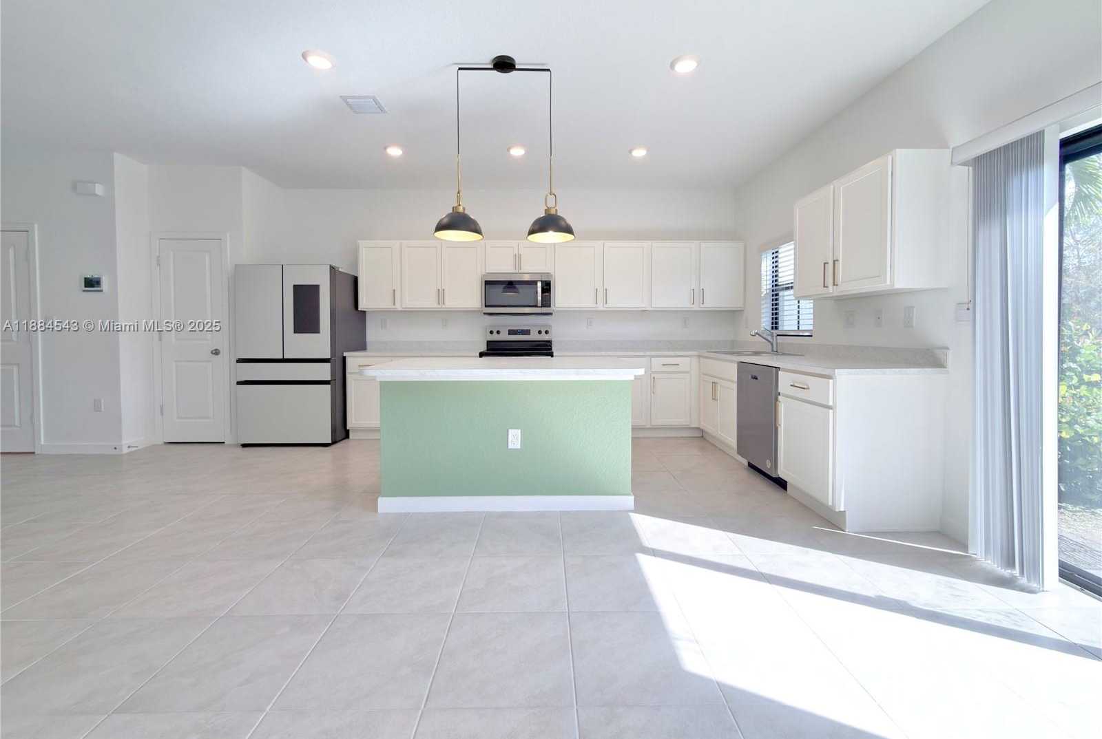 Small Image of 848 NORTH WEST 3RD WAY, Pompano Beach Number 5