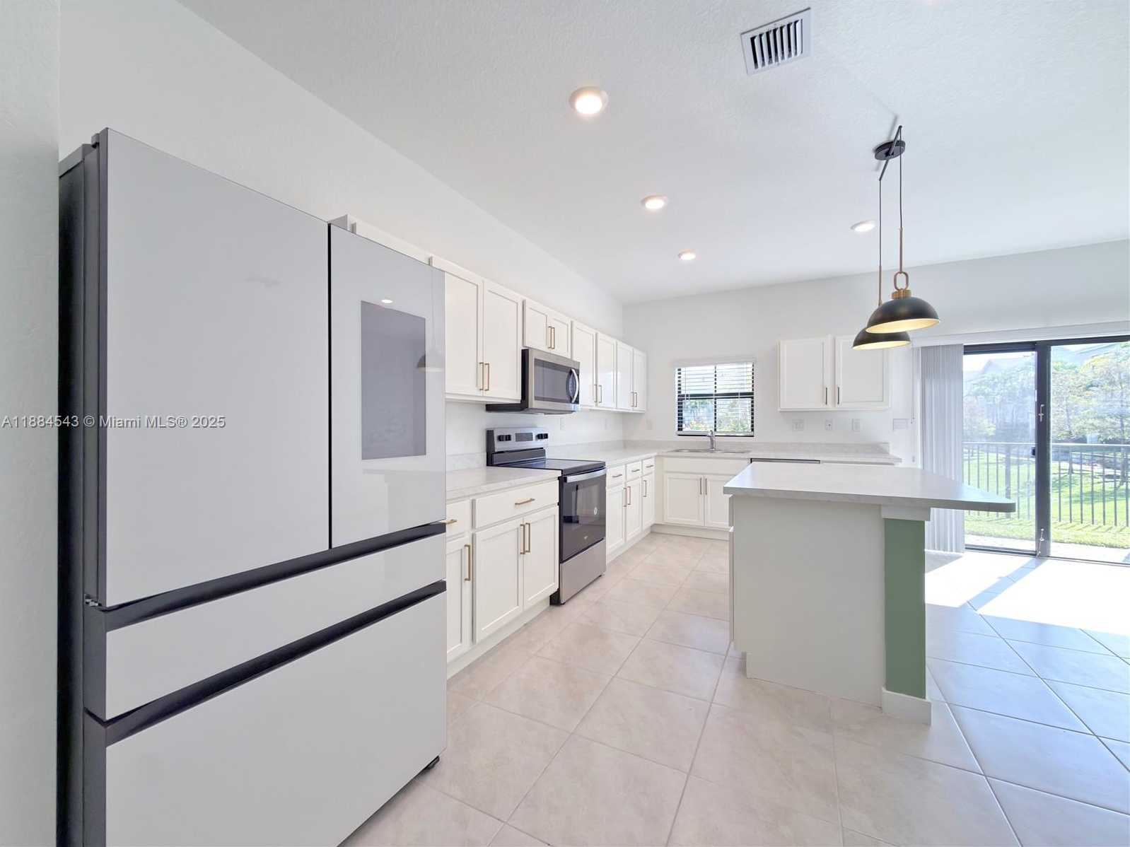 Small Image of 848 NORTH WEST 3RD WAY, Pompano Beach Number 8