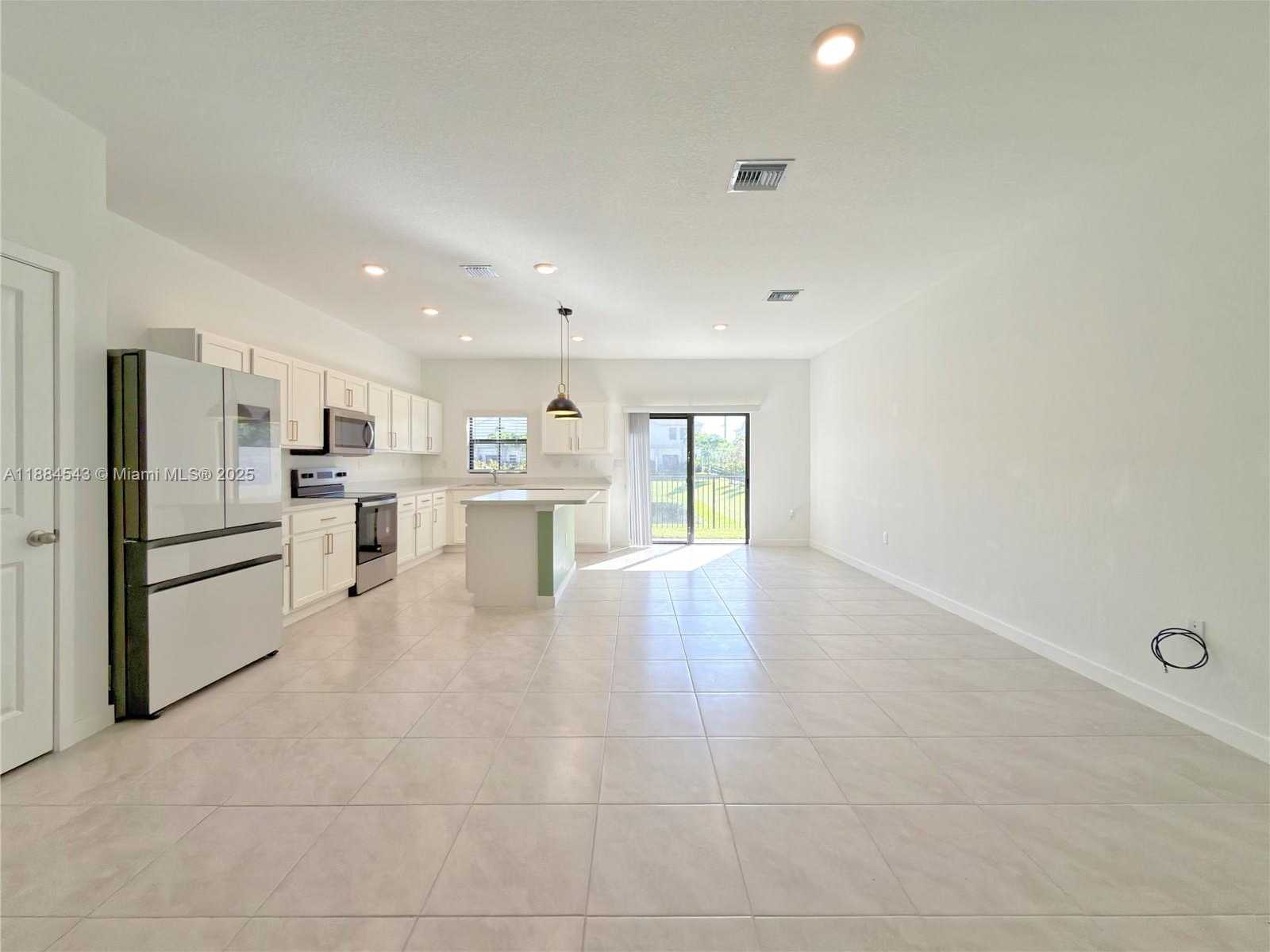 Small Image of 848 NORTH WEST 3RD WAY, Pompano Beach Number 9