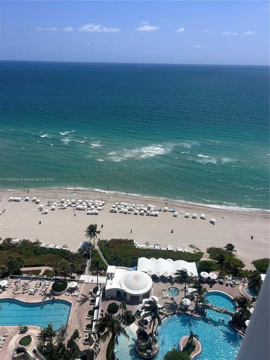 Small Image of 18001 COLLINS AVE #2206, Sunny Isles Beach Number 4