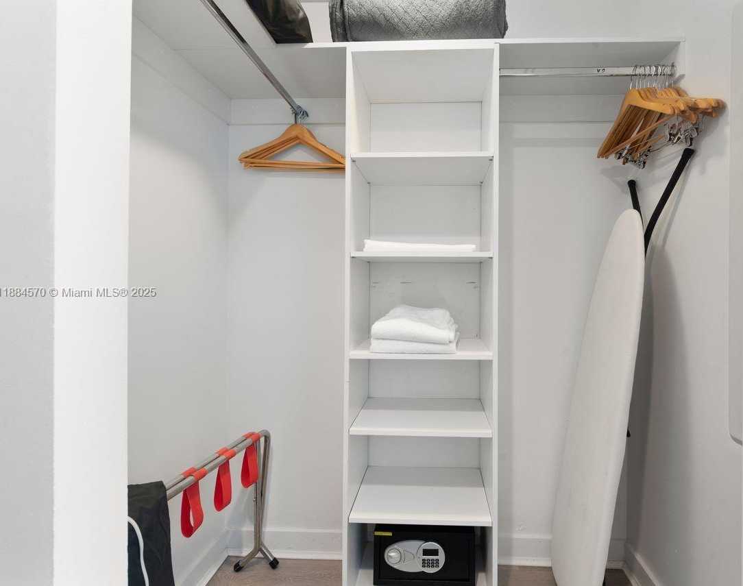 Small Image of 2602 EAST HALLANDALE BEACH BLVD #R2306, Hallandale Beach Number 10