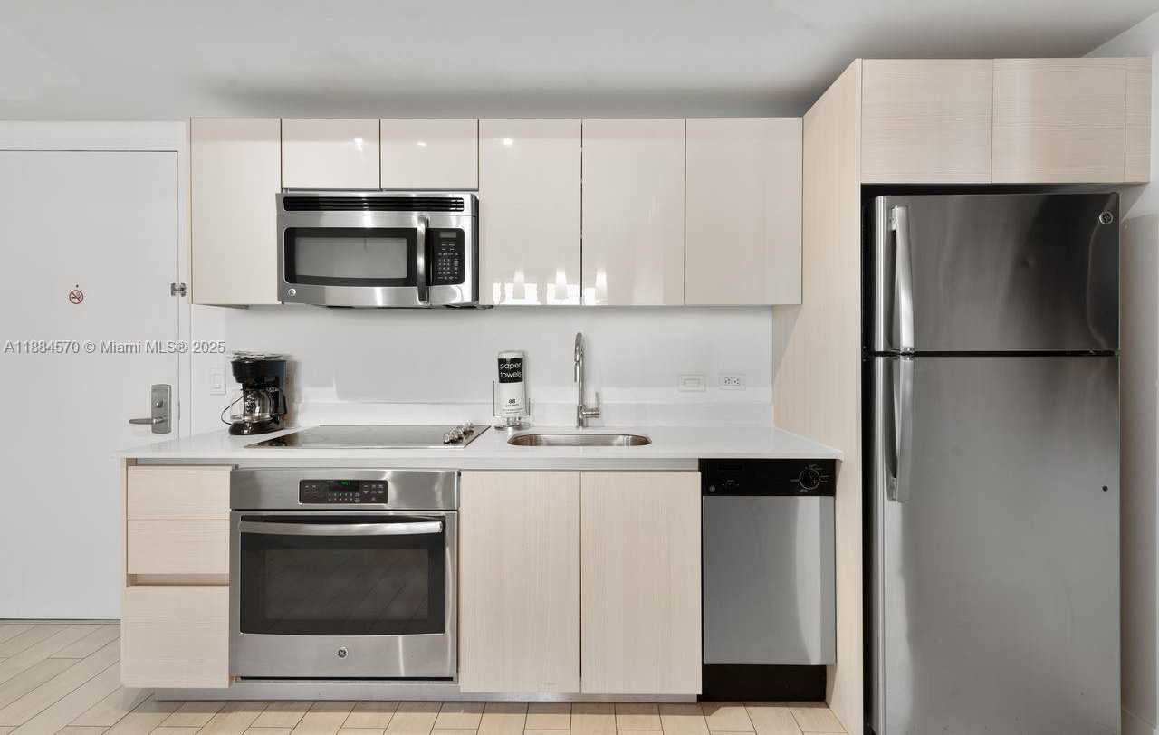 Small Image of 2602 EAST HALLANDALE BEACH BLVD #R2306, Hallandale Beach Number 17
