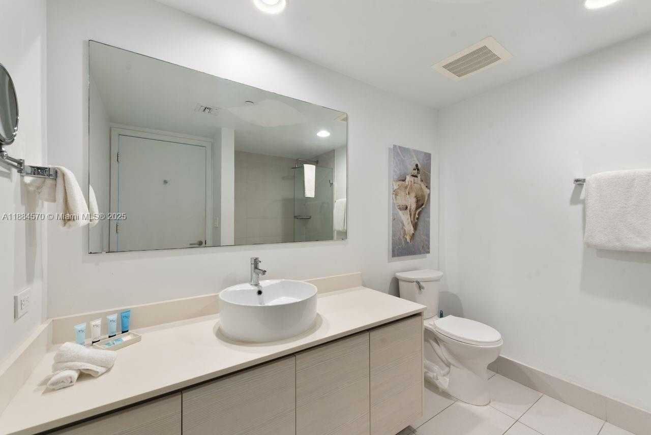 Small Image of 2602 EAST HALLANDALE BEACH BLVD #R2306, Hallandale Beach Number 8
