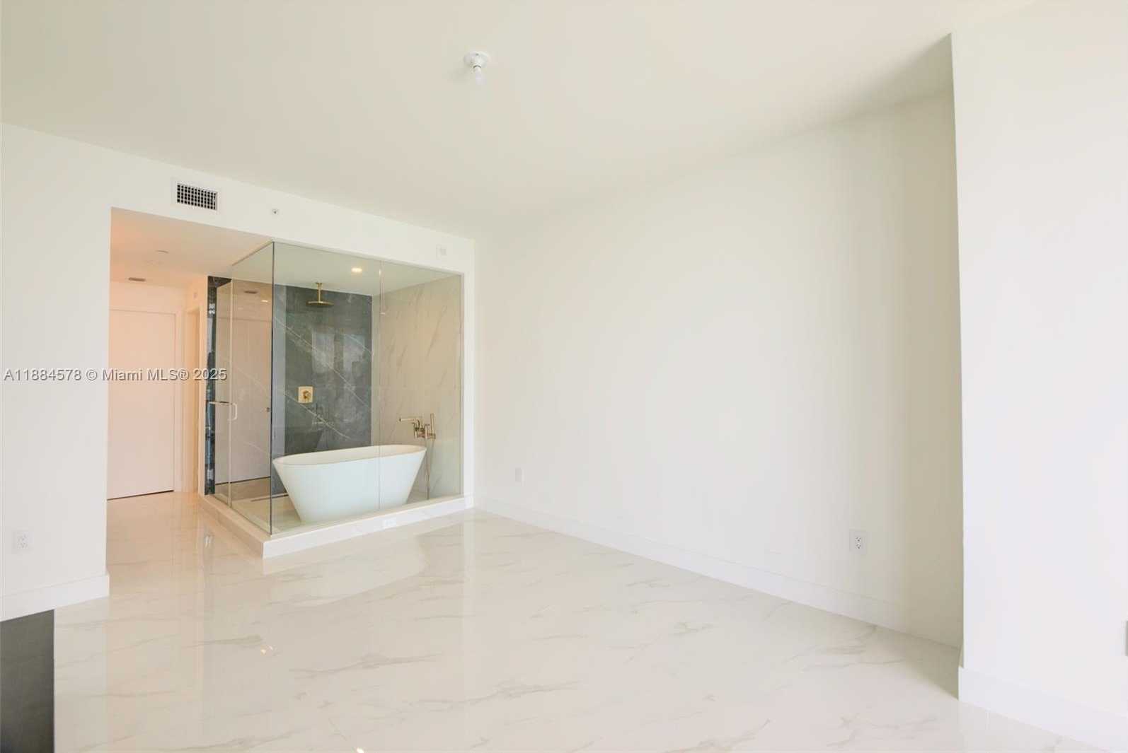 Small Image of 700 NE 24TH ST #903, Miami Number 13