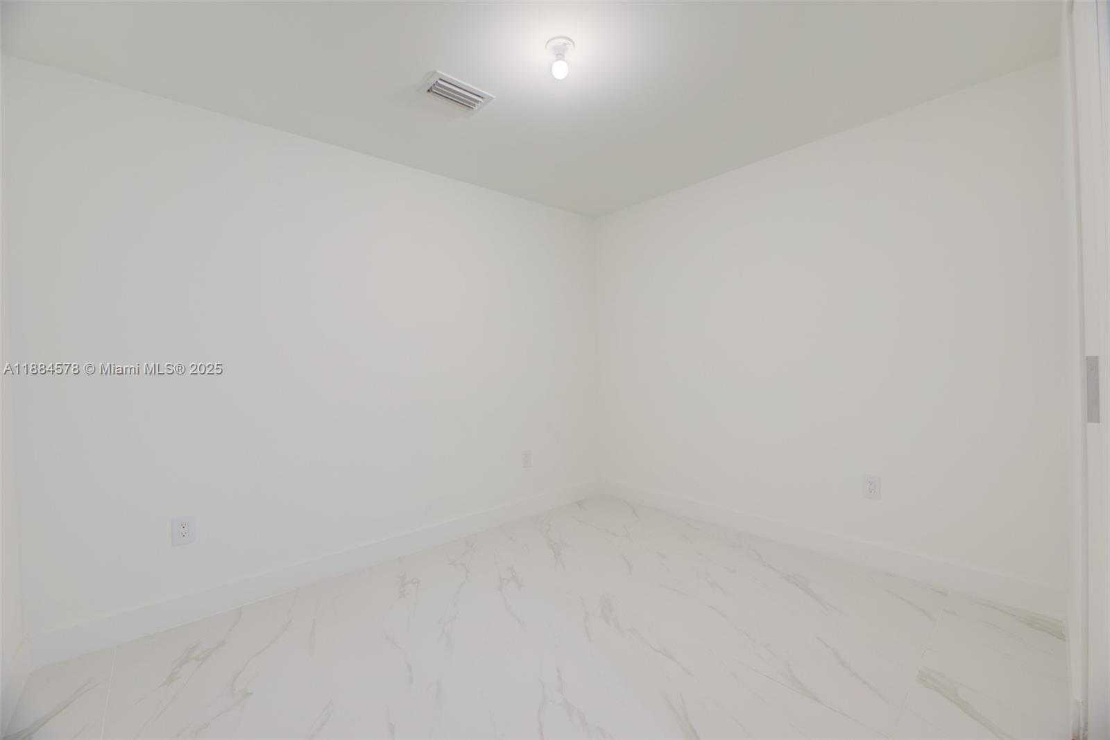 Small Image of 700 NE 24TH ST #903, Miami Number 21