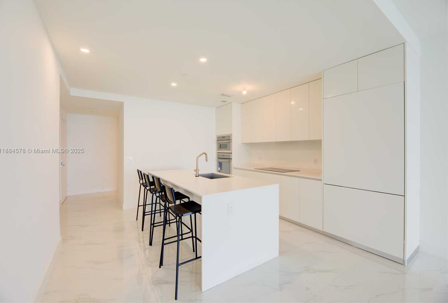 Small Image of 700 NE 24TH ST #903, Miami Number 9