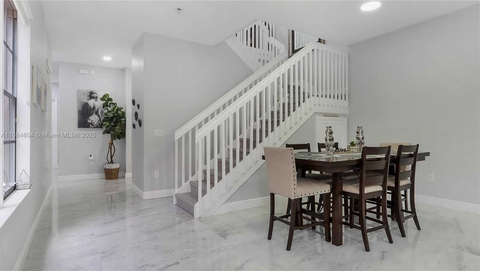 Small Image of 14709 SOUTH WEST 6TH ST, Pembroke Pines Number 13